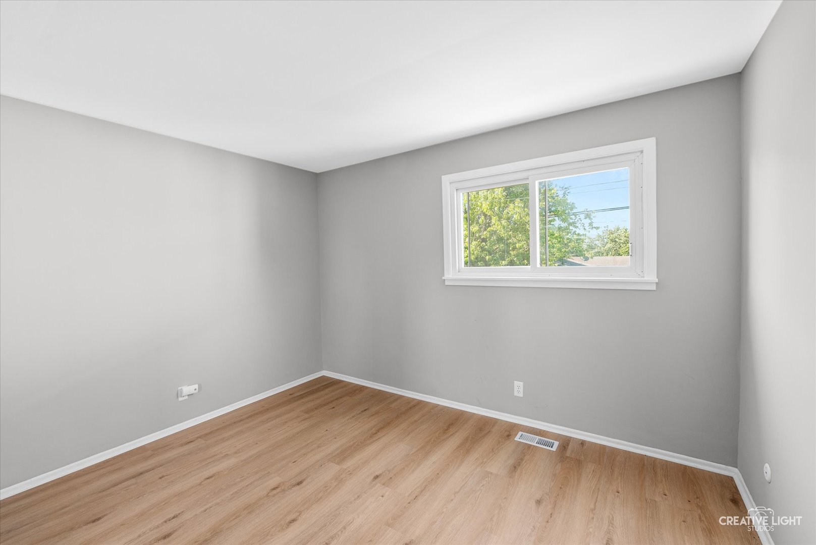 9223 Willow Lane Property Photo 7