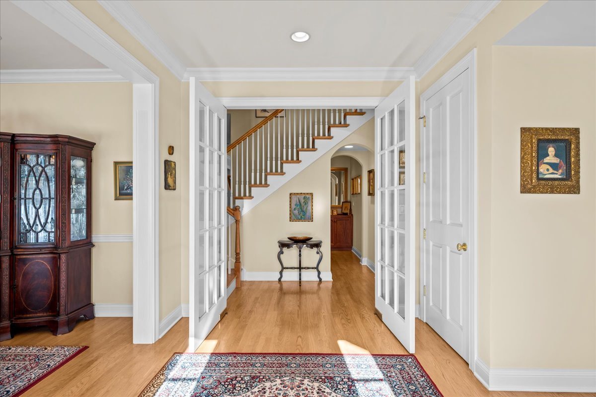 2142 Harrison Street Property Photo 14