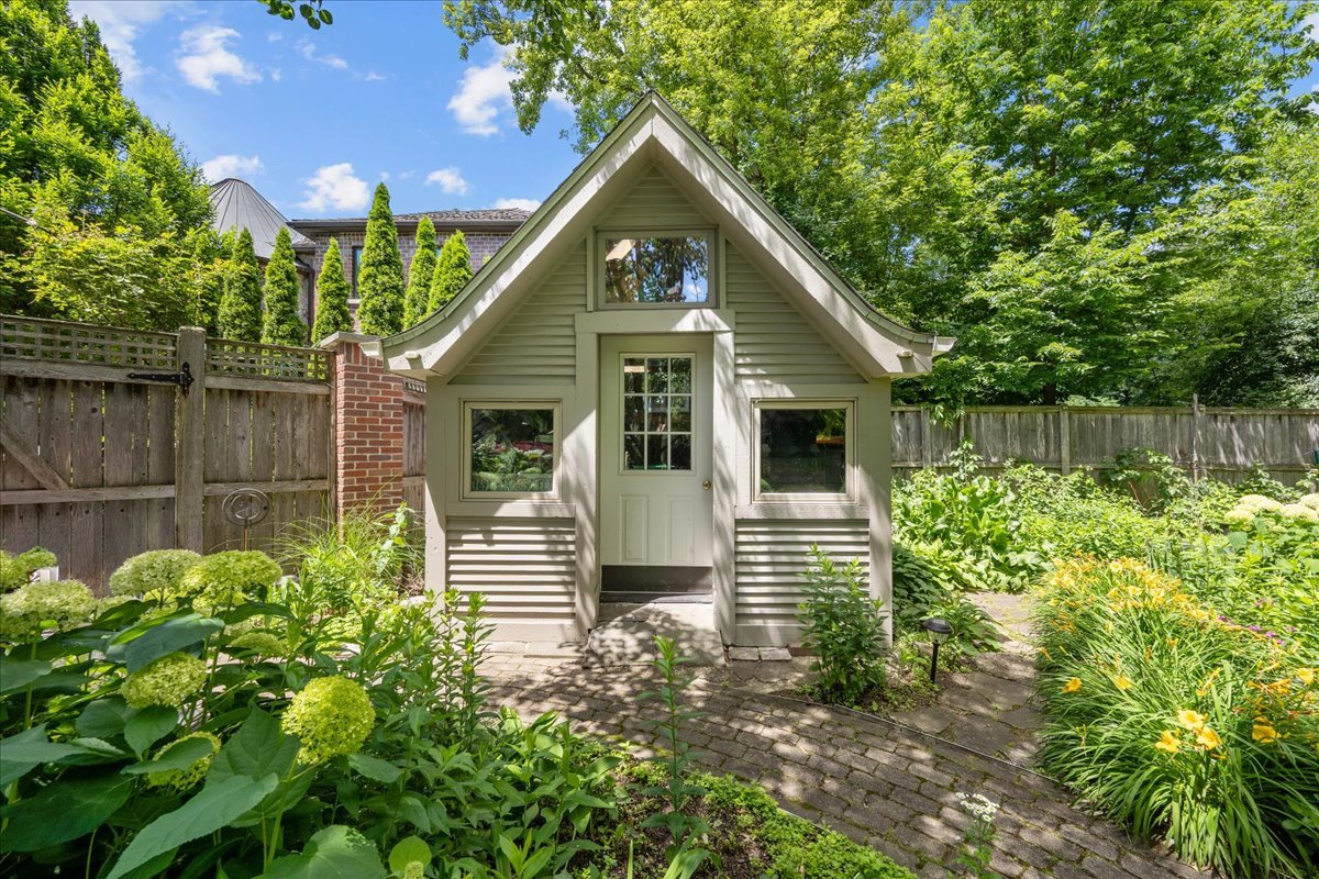 2142 Harrison Street Property Photo 63