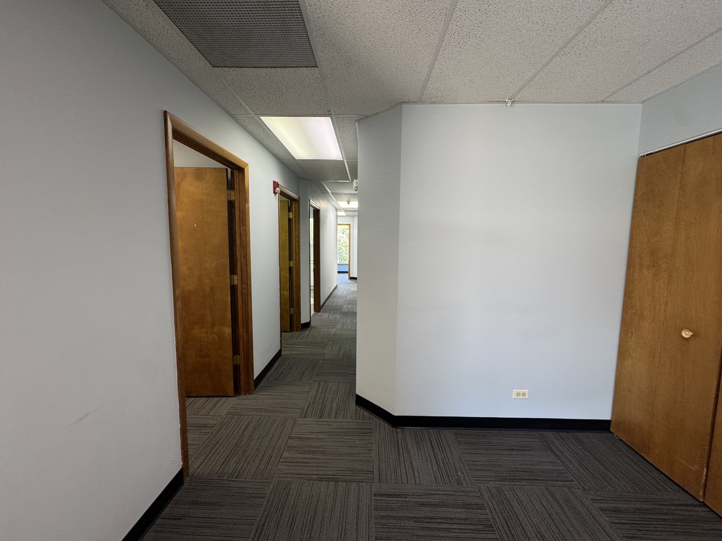 34 N Island Avenue G Property Photo 6