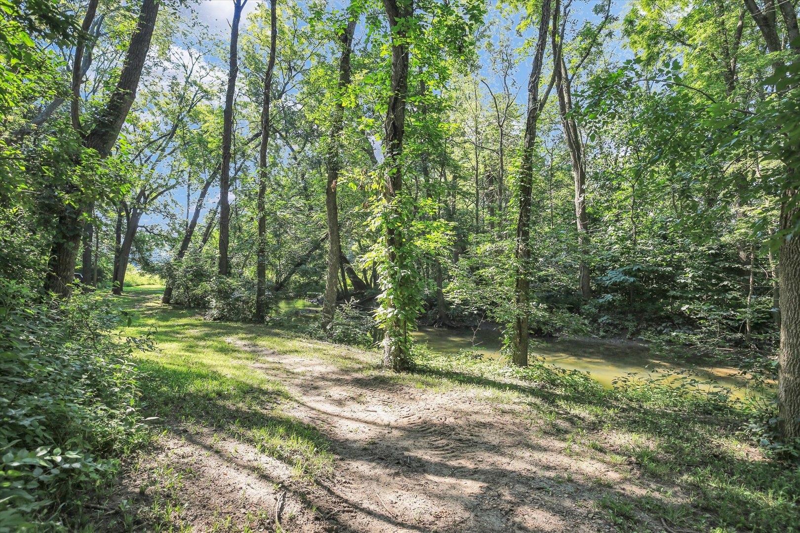 675 E 1950 North Road Property Photo 12