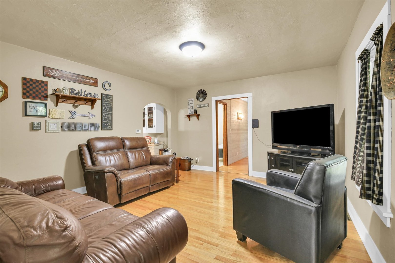 675 E 1950 North Road Property Photo 15