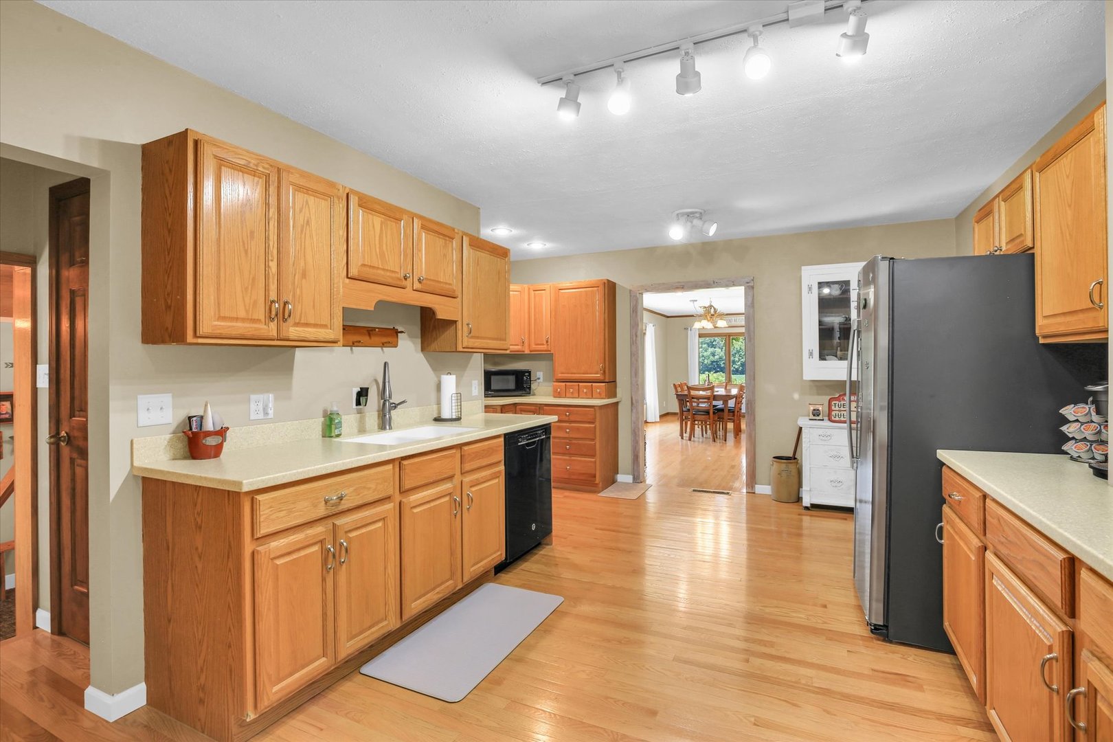675 E 1950 North Road Property Photo 20
