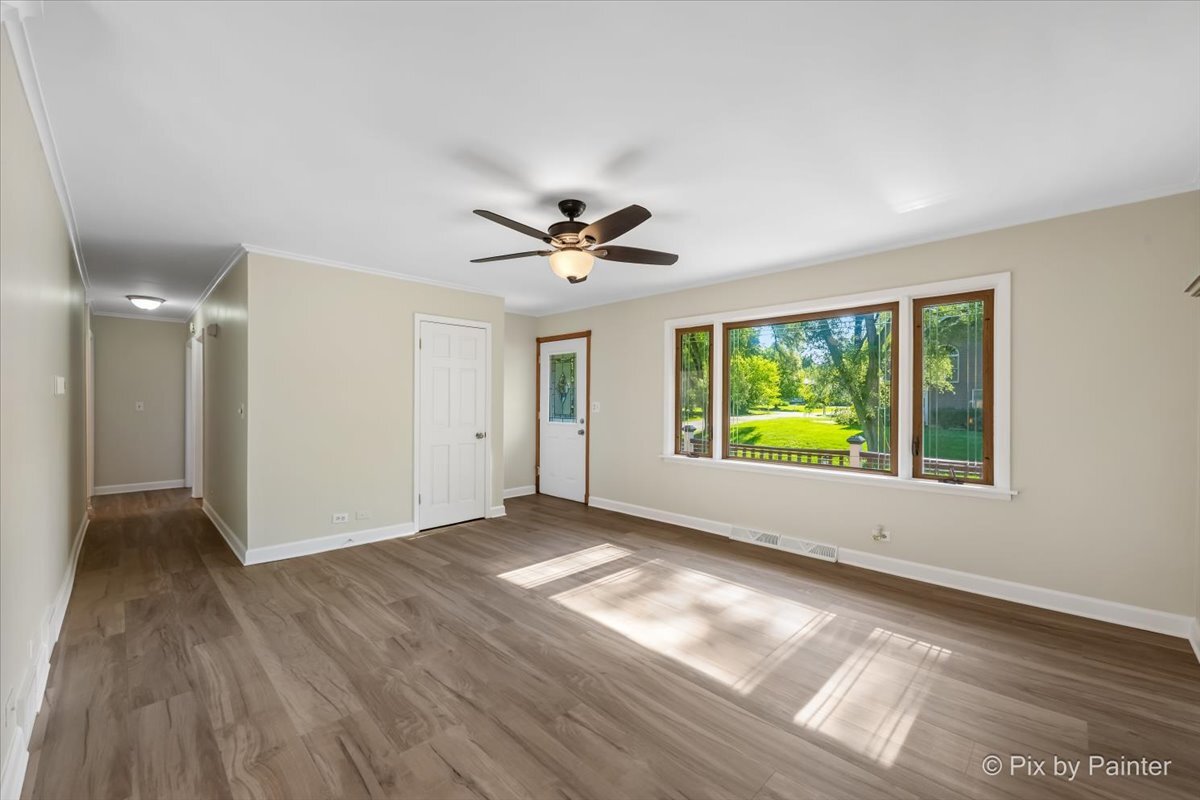 3911 Eastway Drive Property Photo 6