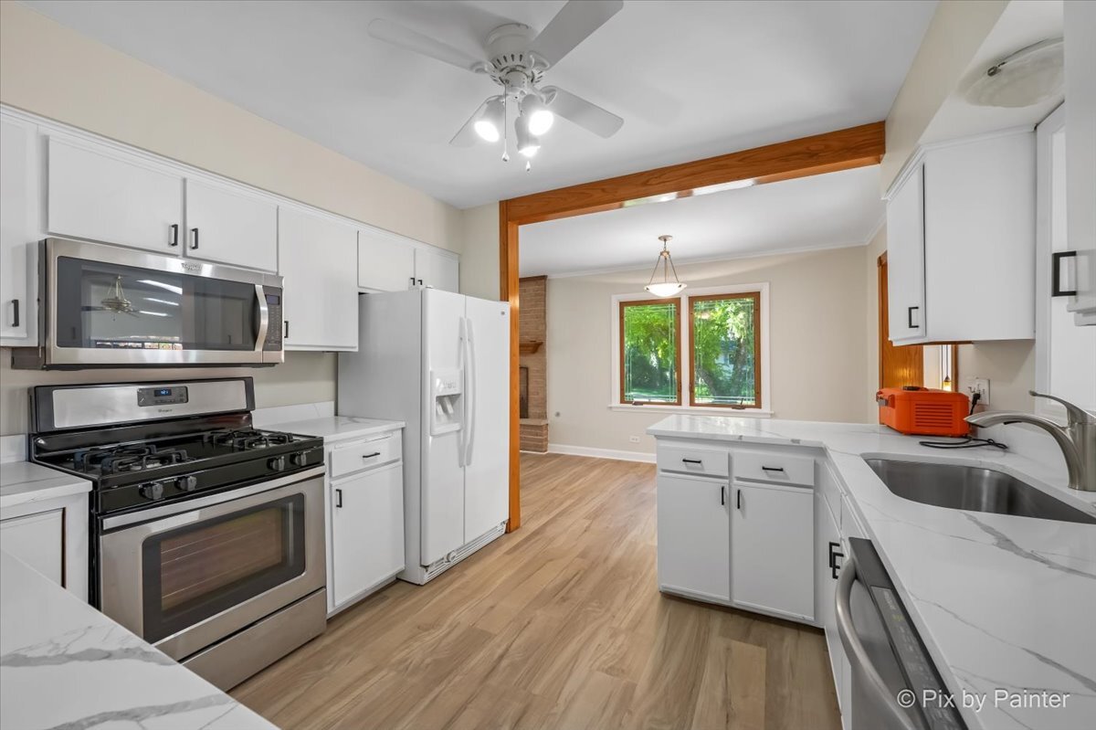 3911 Eastway Drive Property Photo 11