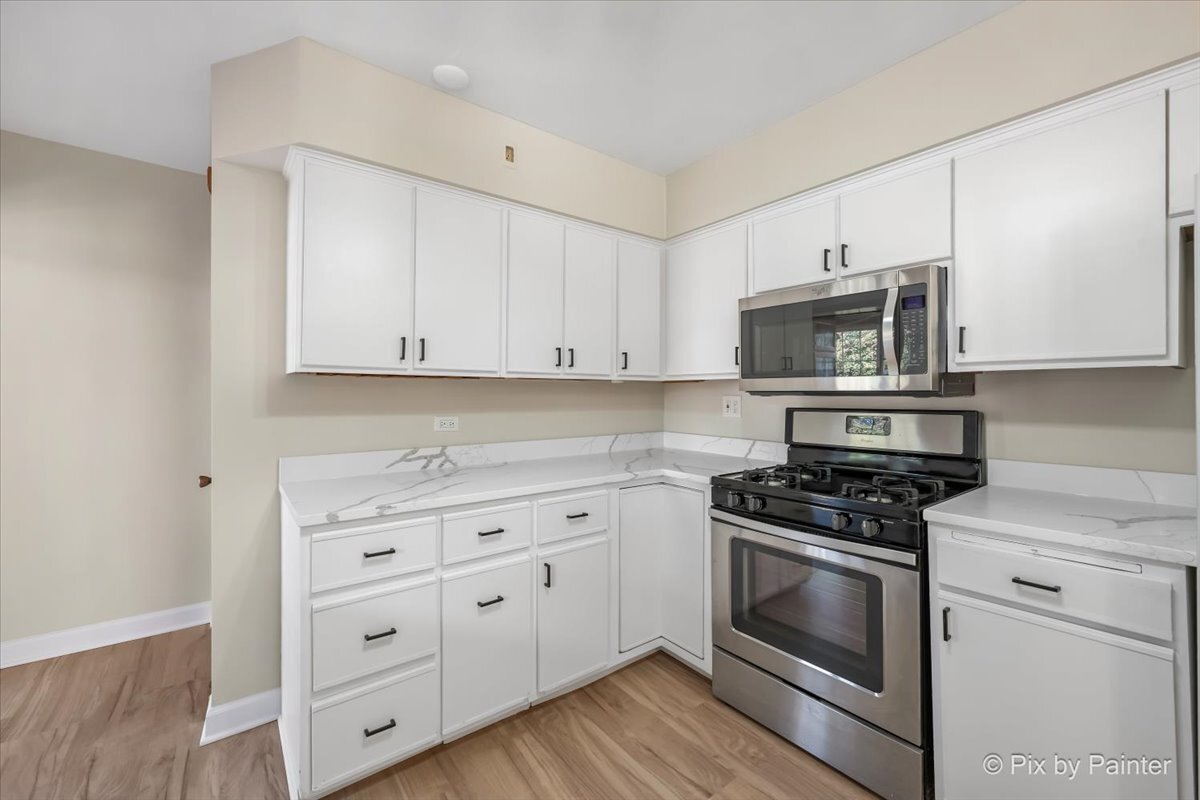 3911 Eastway Drive Property Photo 12