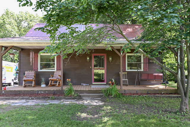 20107 Woodbury Hill Property Photo 1