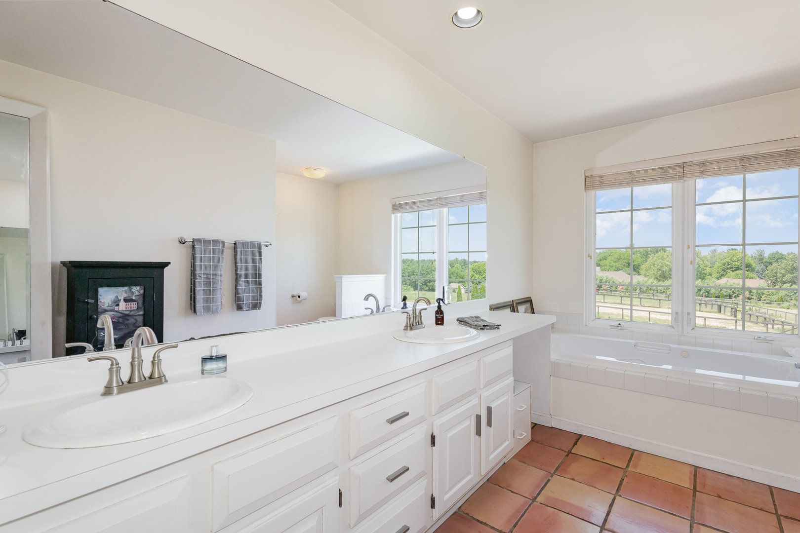 5284 Harvey Road Property Photo 12