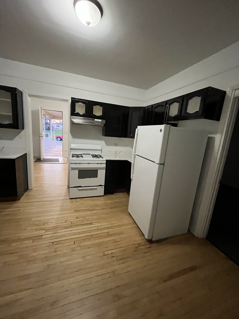 13841 Forest Avenue Property Photo 13