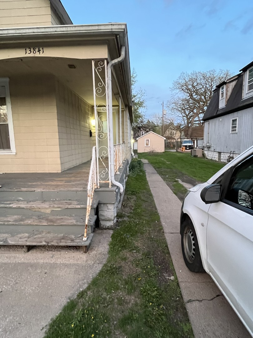 13841 Forest Avenue Property Photo 14