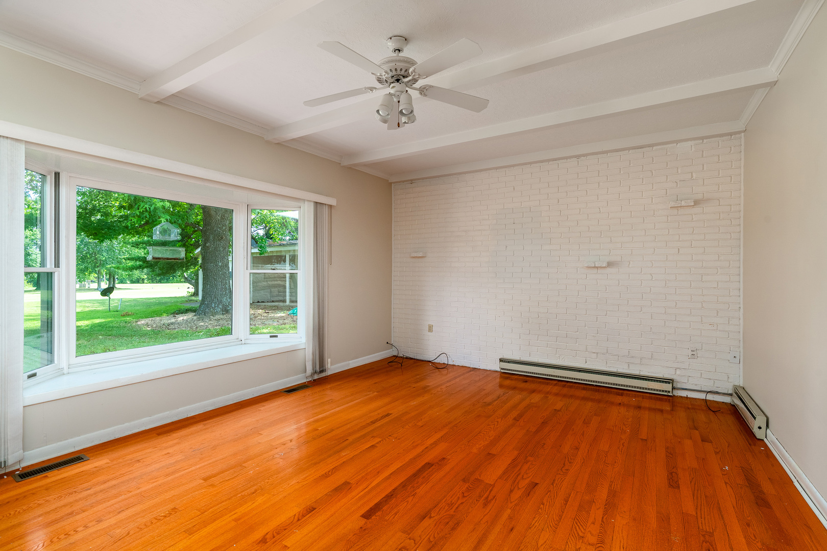 919 W Grand Ave. Street Property Photo 12