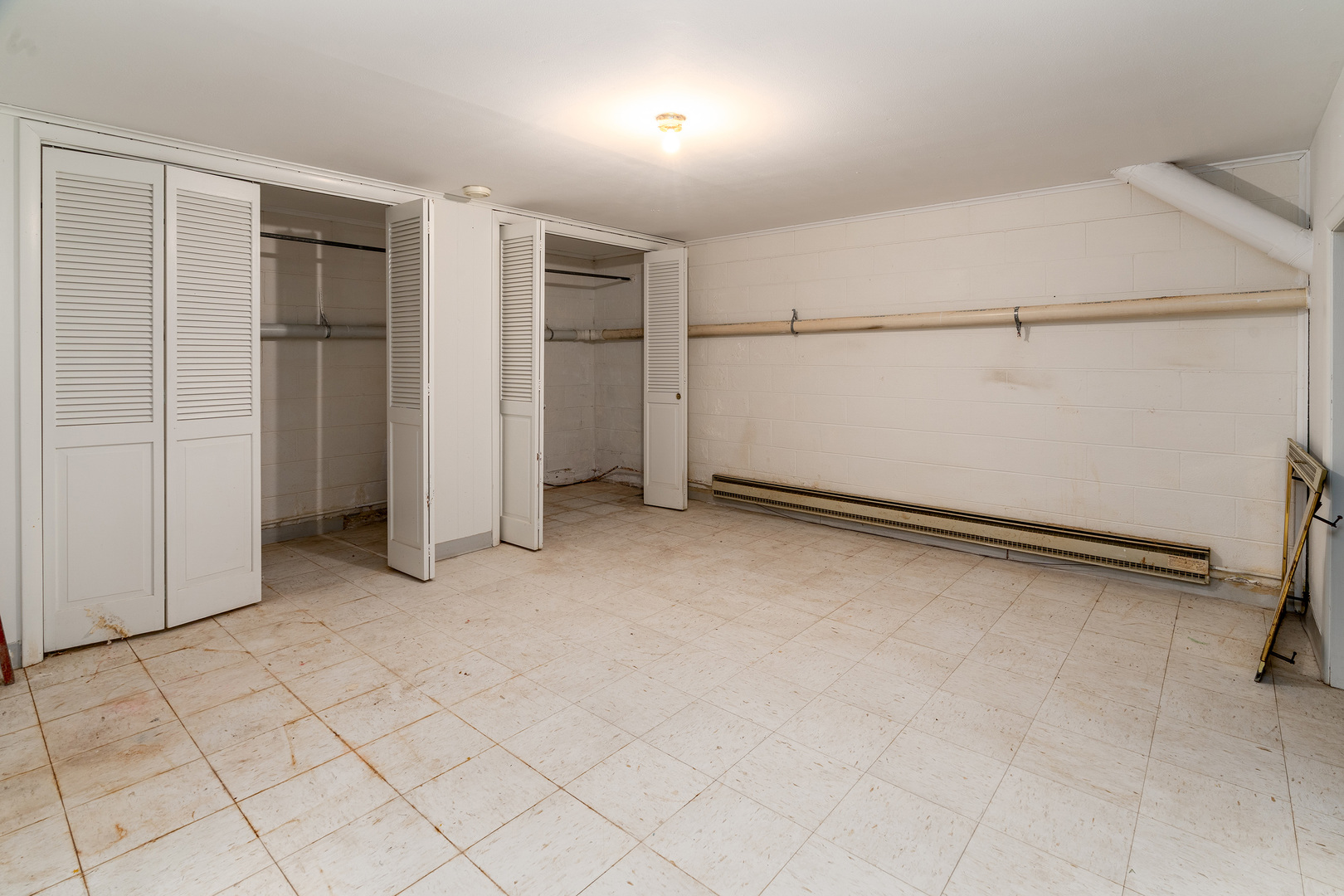 919 W Grand Ave. Street Property Photo 43