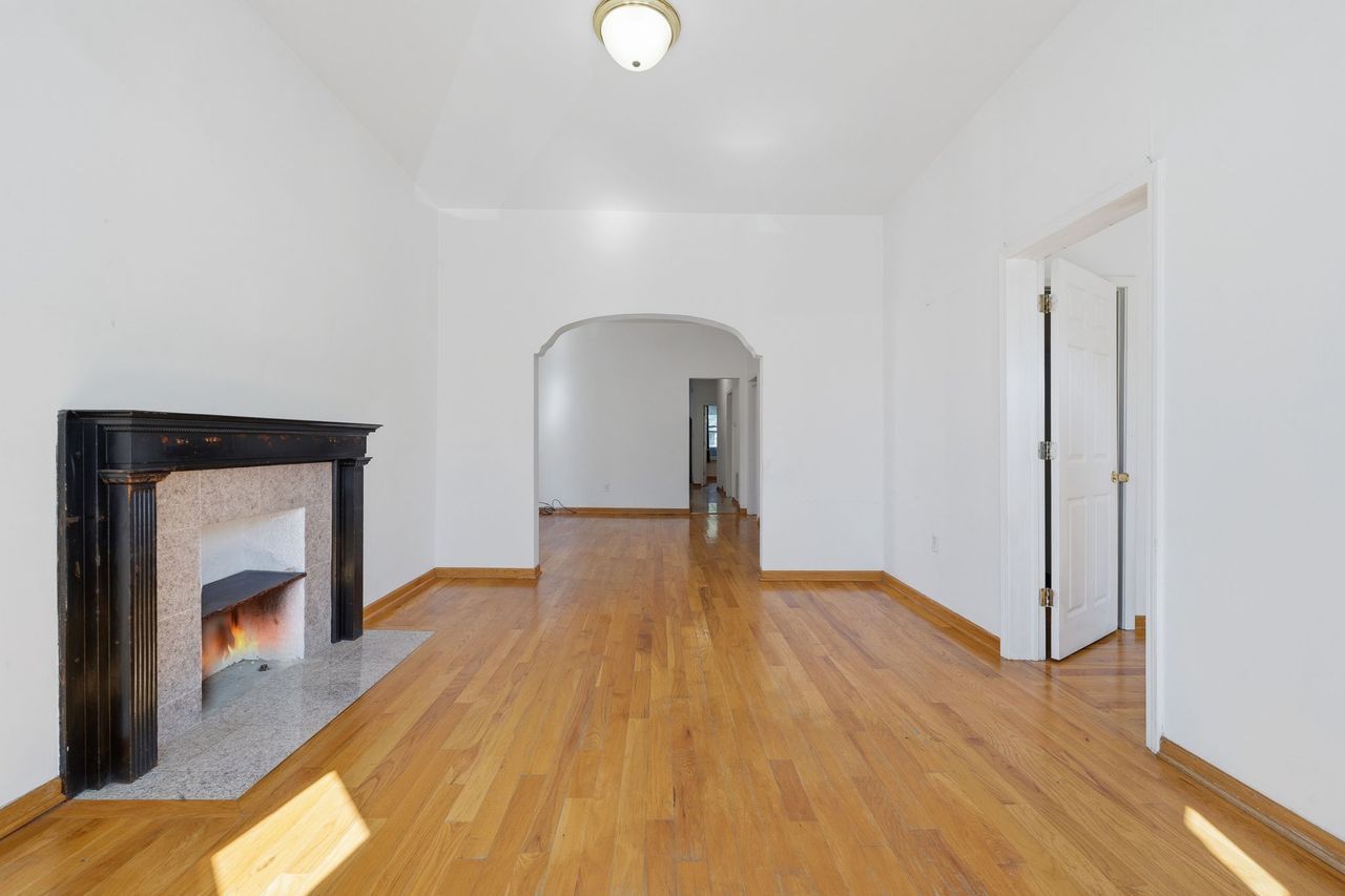 4522 S Union Avenue Property Photo 17