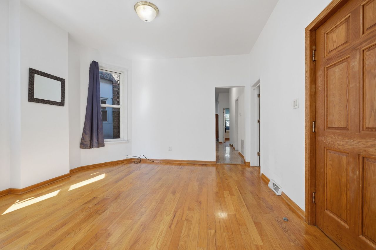 4522 S Union Avenue Property Photo 19