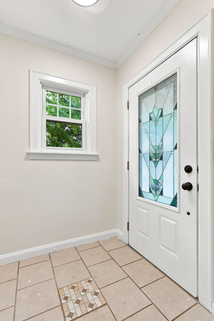 2512 N Howell Street Property Photo 37