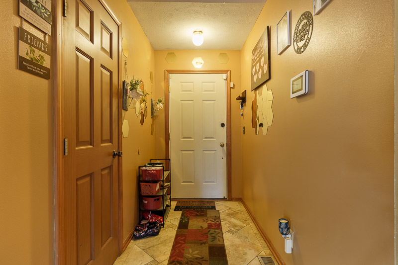 4222 Sunbury Drive Property Photo 10