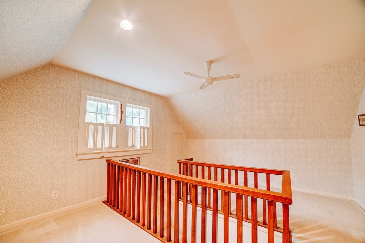 120 E Washington Avenue Property Photo 39