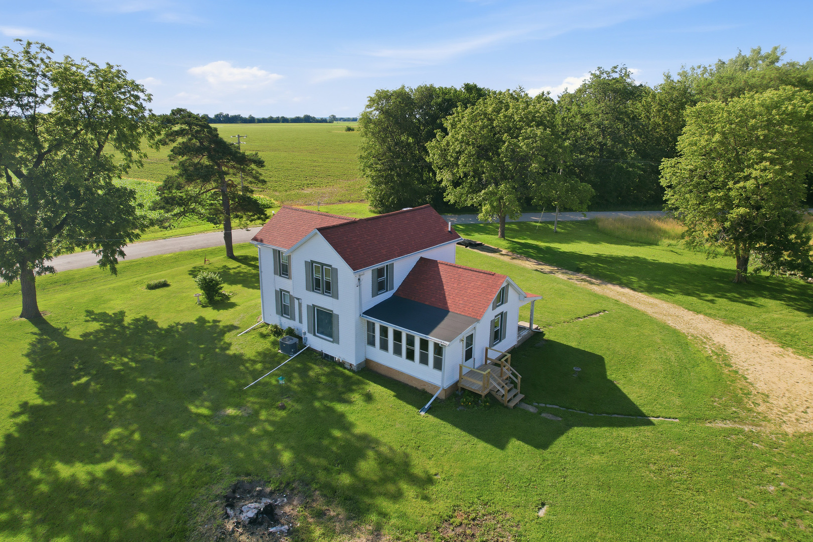 2074 Prairie Road Property Photo 5