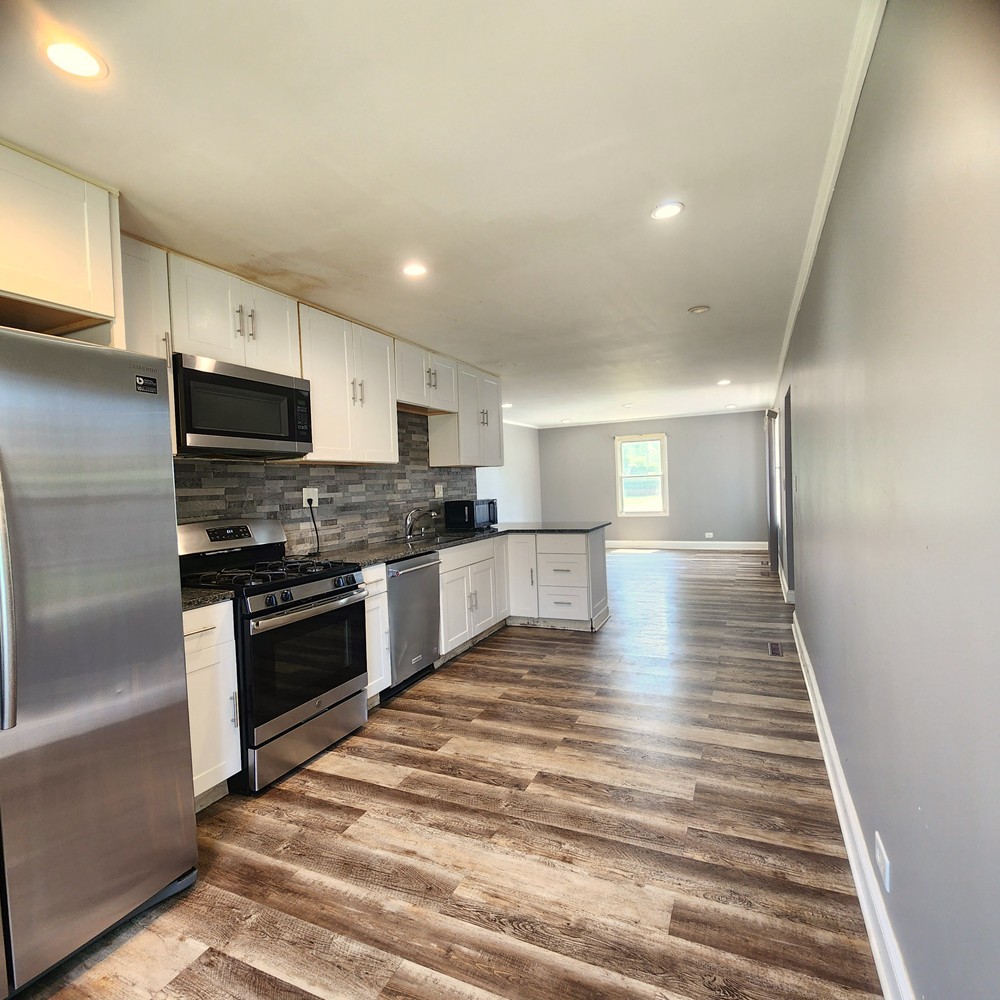 512 Cherry Circle Property Photo 4