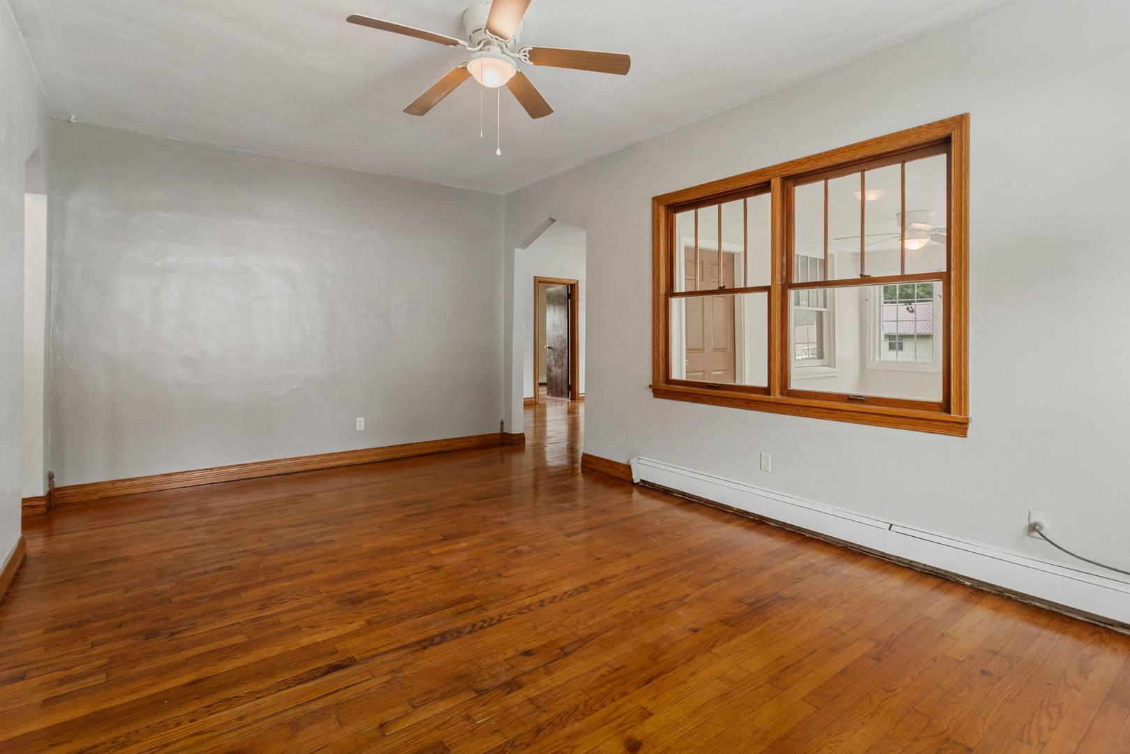 303 S Shirley Street Property Photo 12