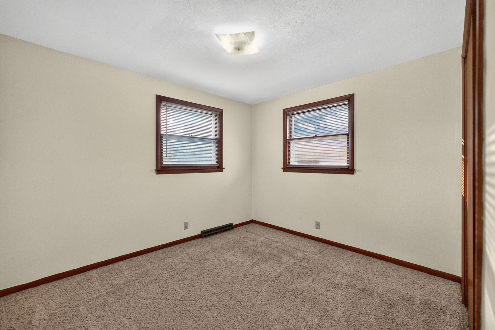 508 S 5th Street Property Photo 14