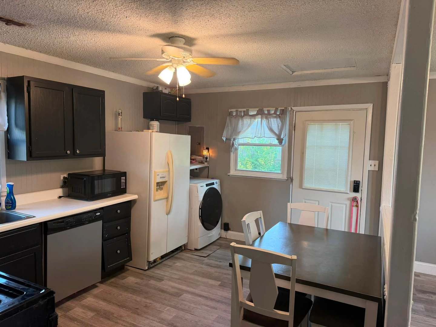 1122 N 17th Street Property Photo 5