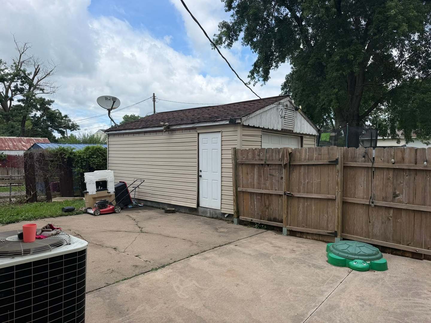 1122 N 17th Street Property Photo 16