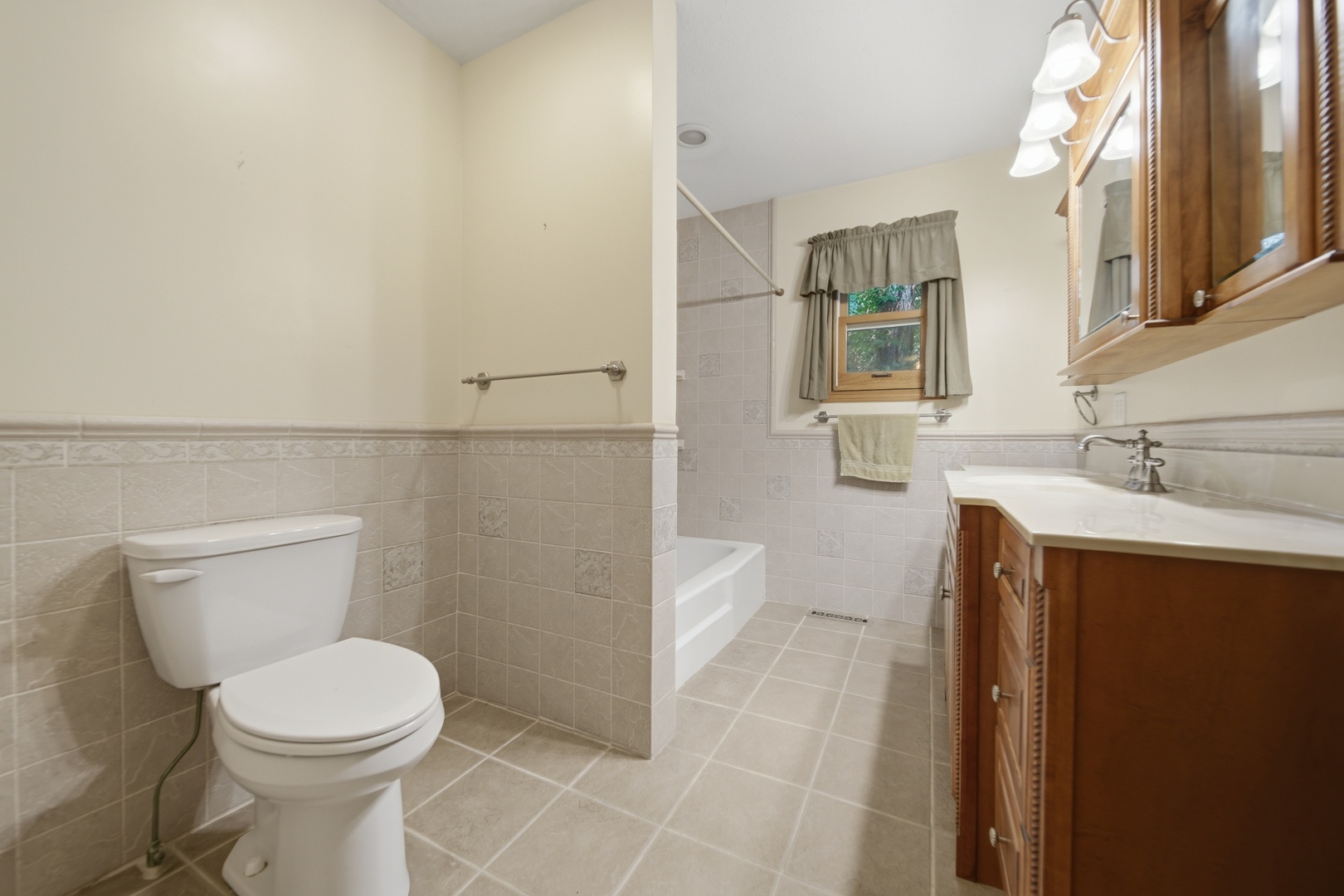 2087 Blackhawk Lane Property Photo 16
