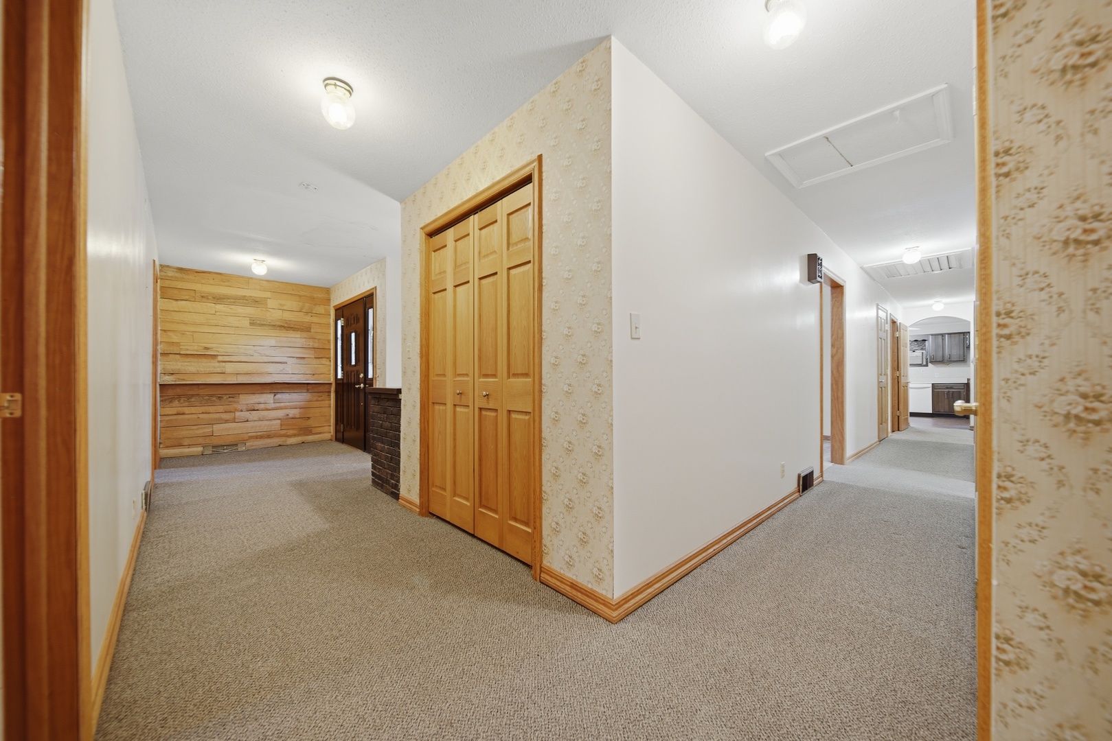 2087 Blackhawk Lane Property Photo 20