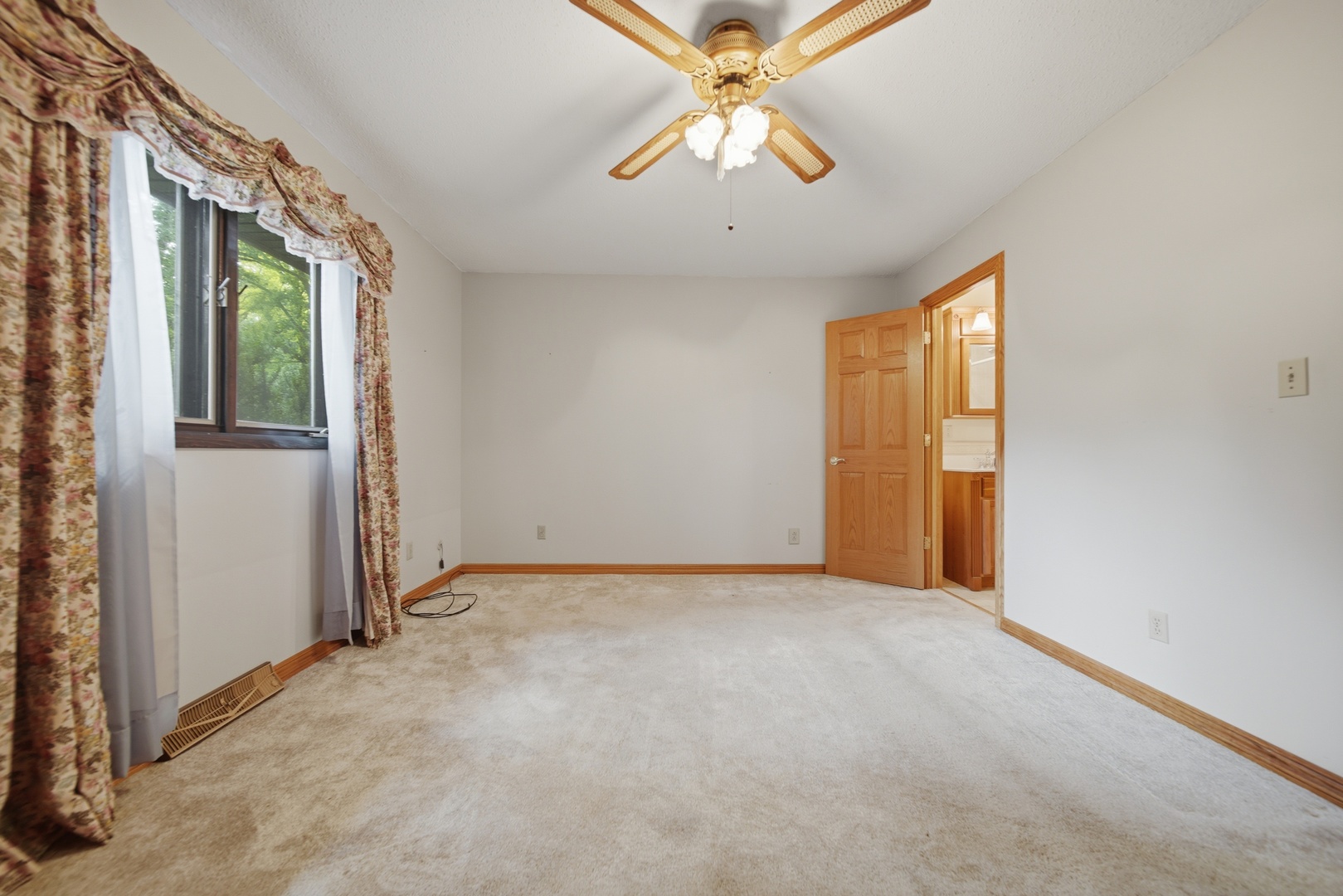 2087 Blackhawk Lane Property Photo 21