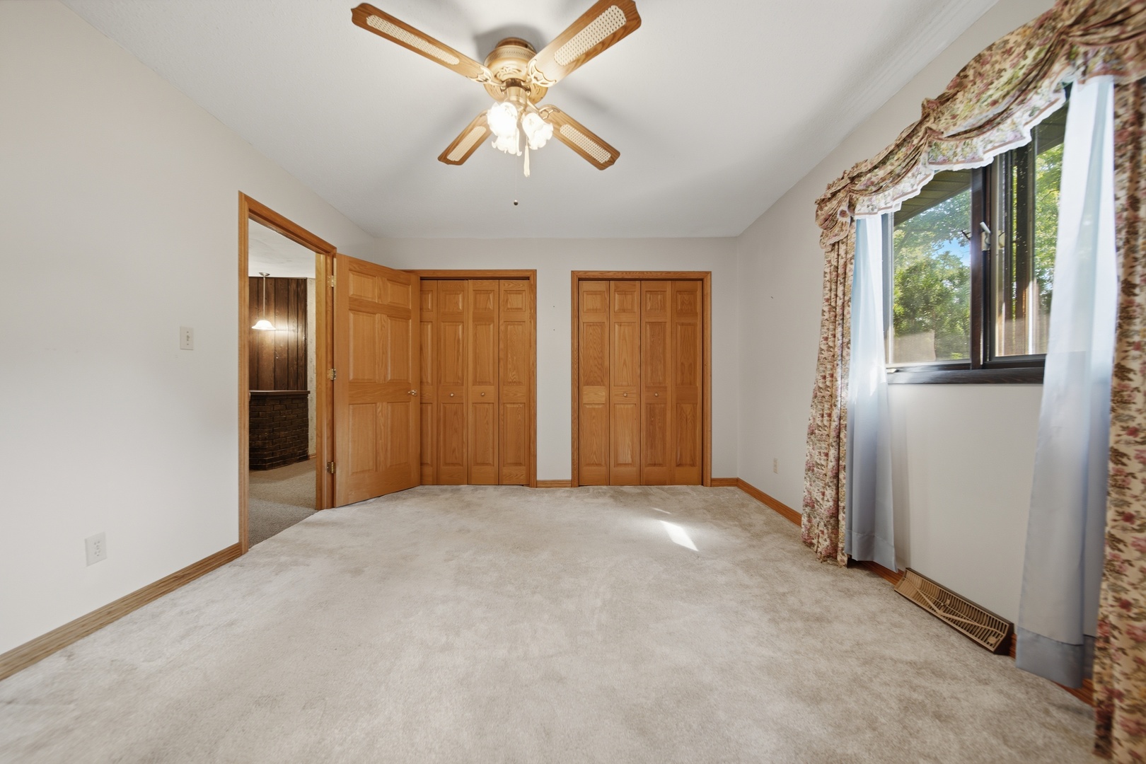 2087 Blackhawk Lane Property Photo 23