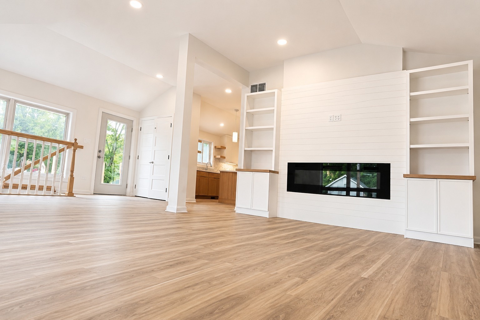43348 N Forest Drive Property Photo 13