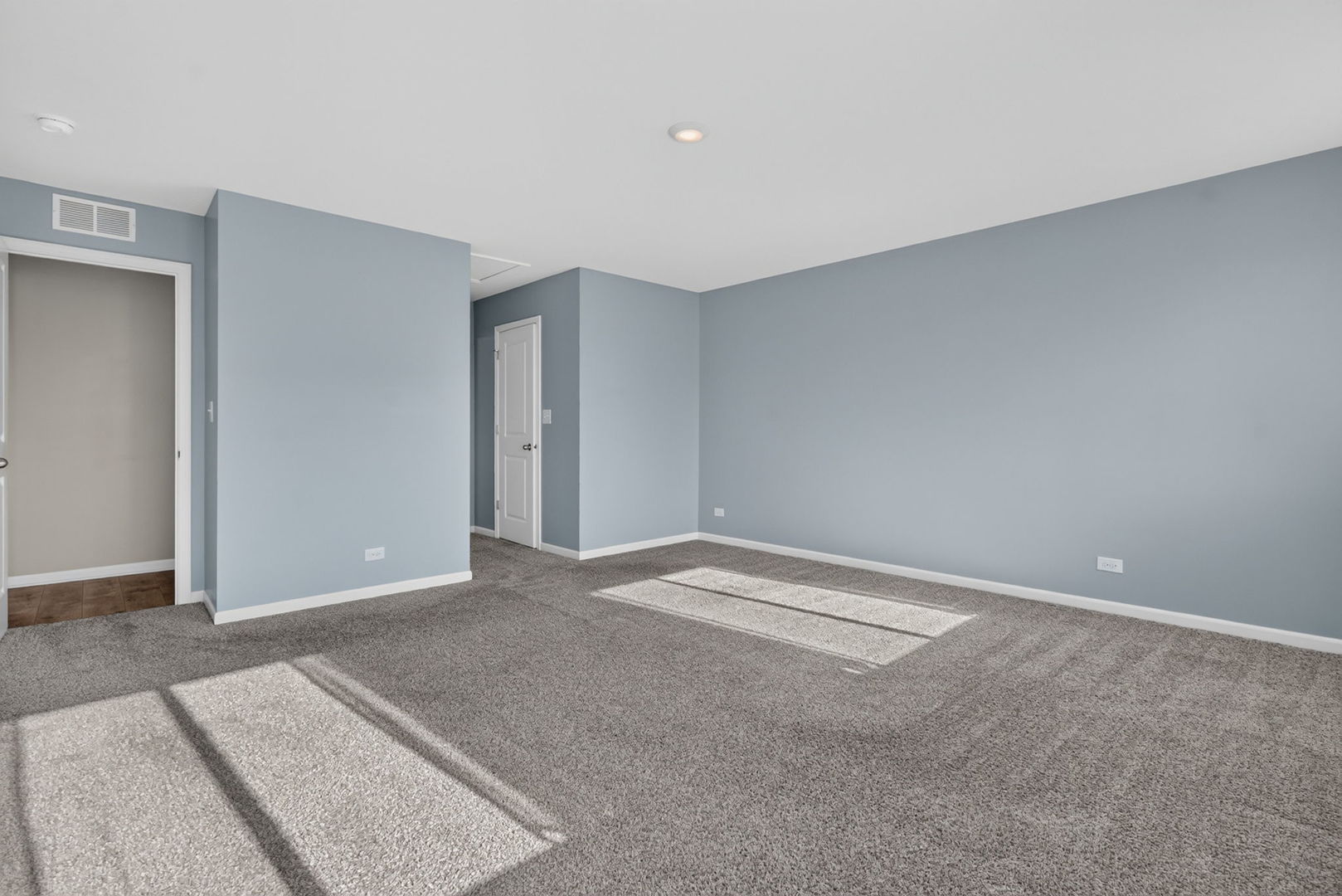 1935 Moran Drive Property Photo 24