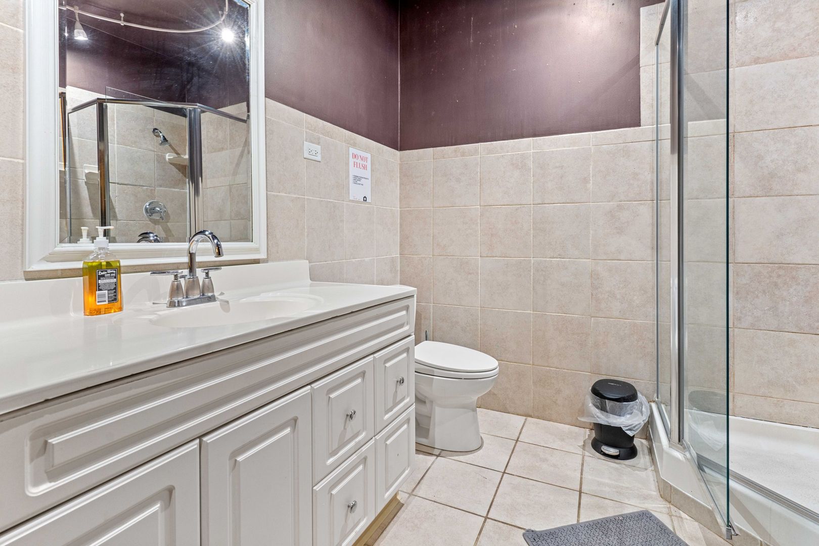 735 W 35th Street Property Photo 10