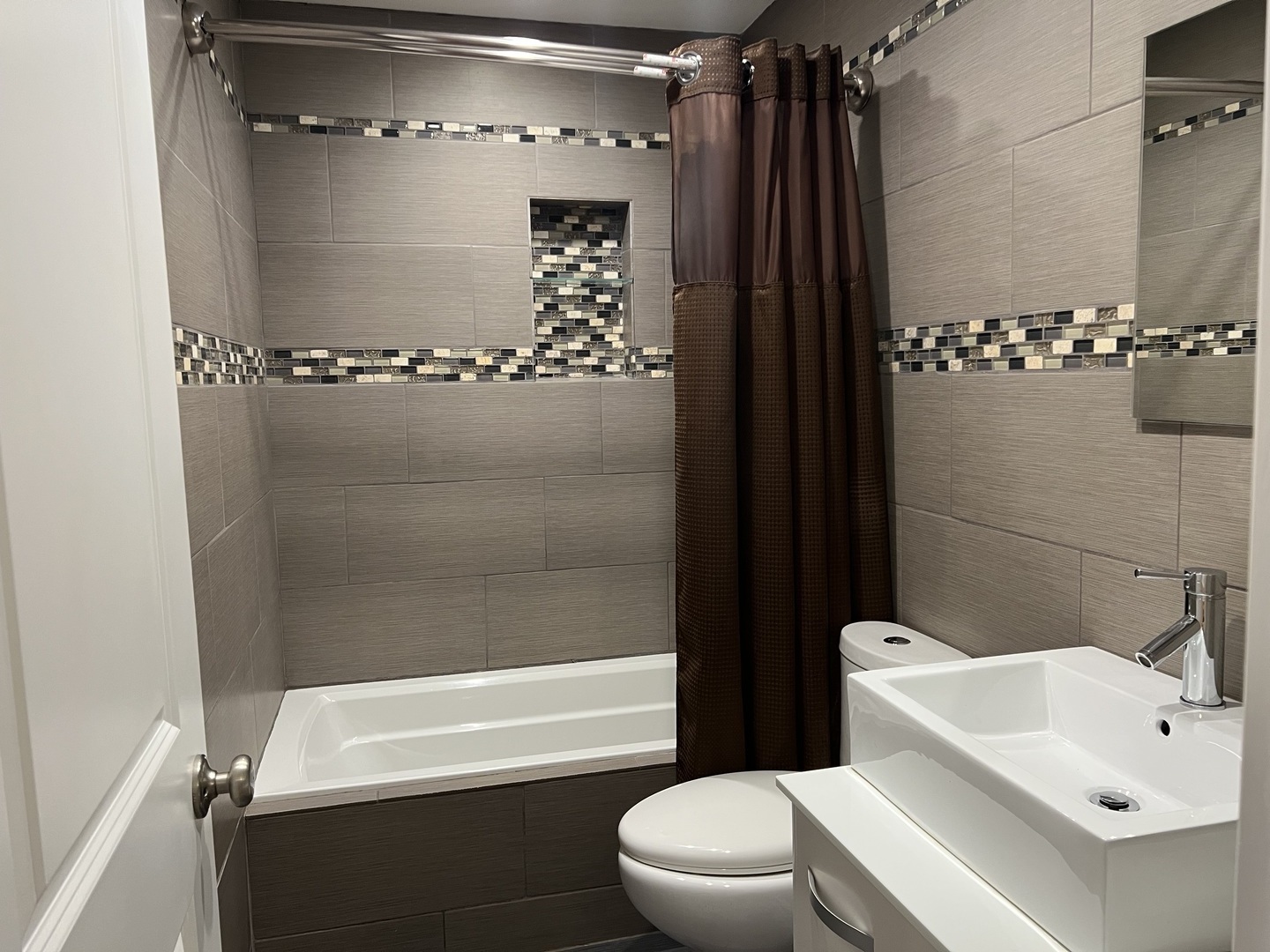 7632 W Arquilla Drive 2a Property Photo 11