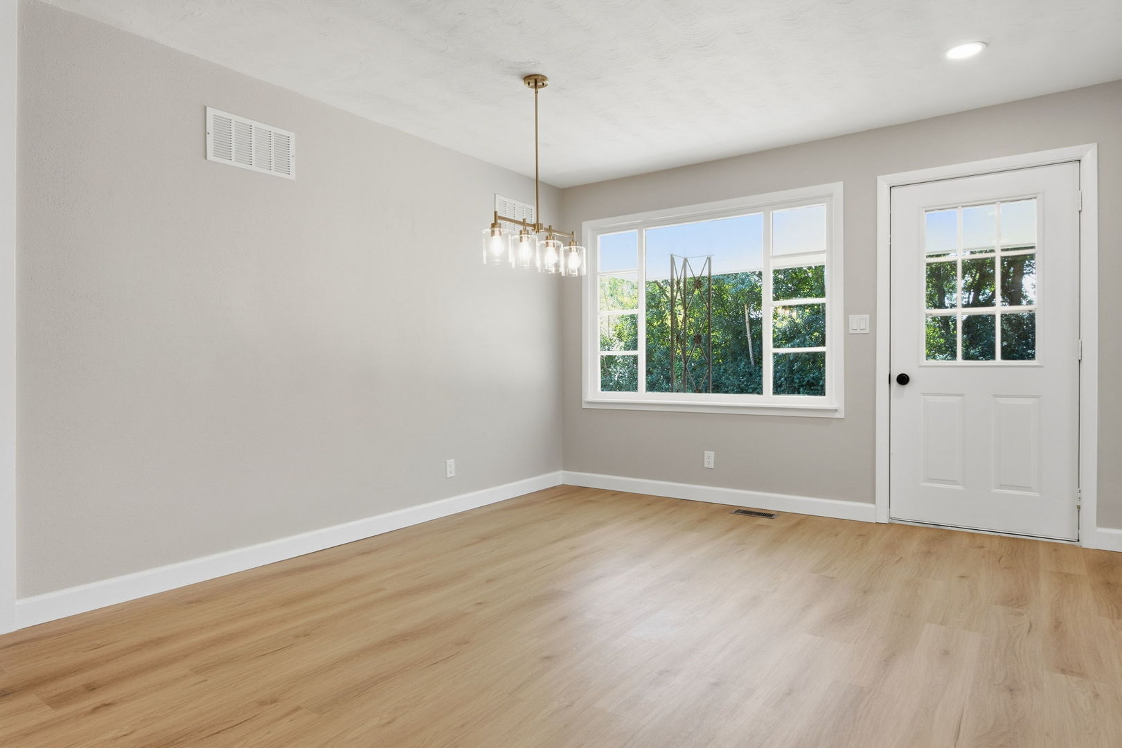 2802 15th Street Property Photo 8