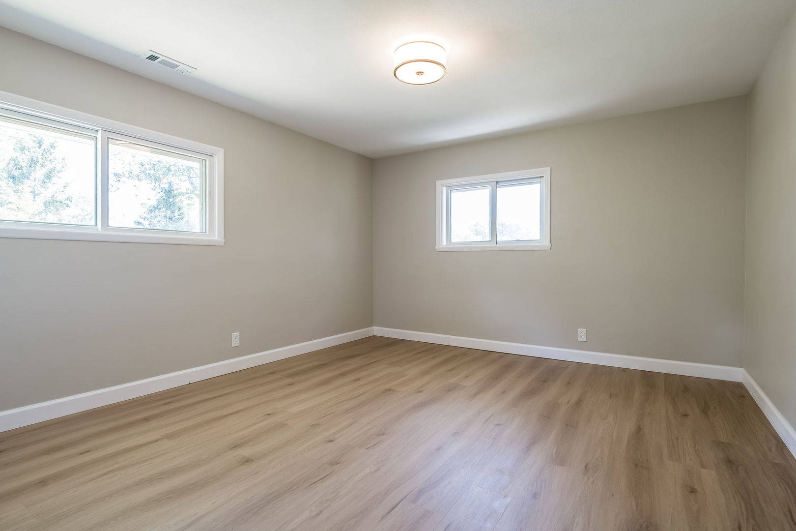 2802 15th Street Property Photo 17