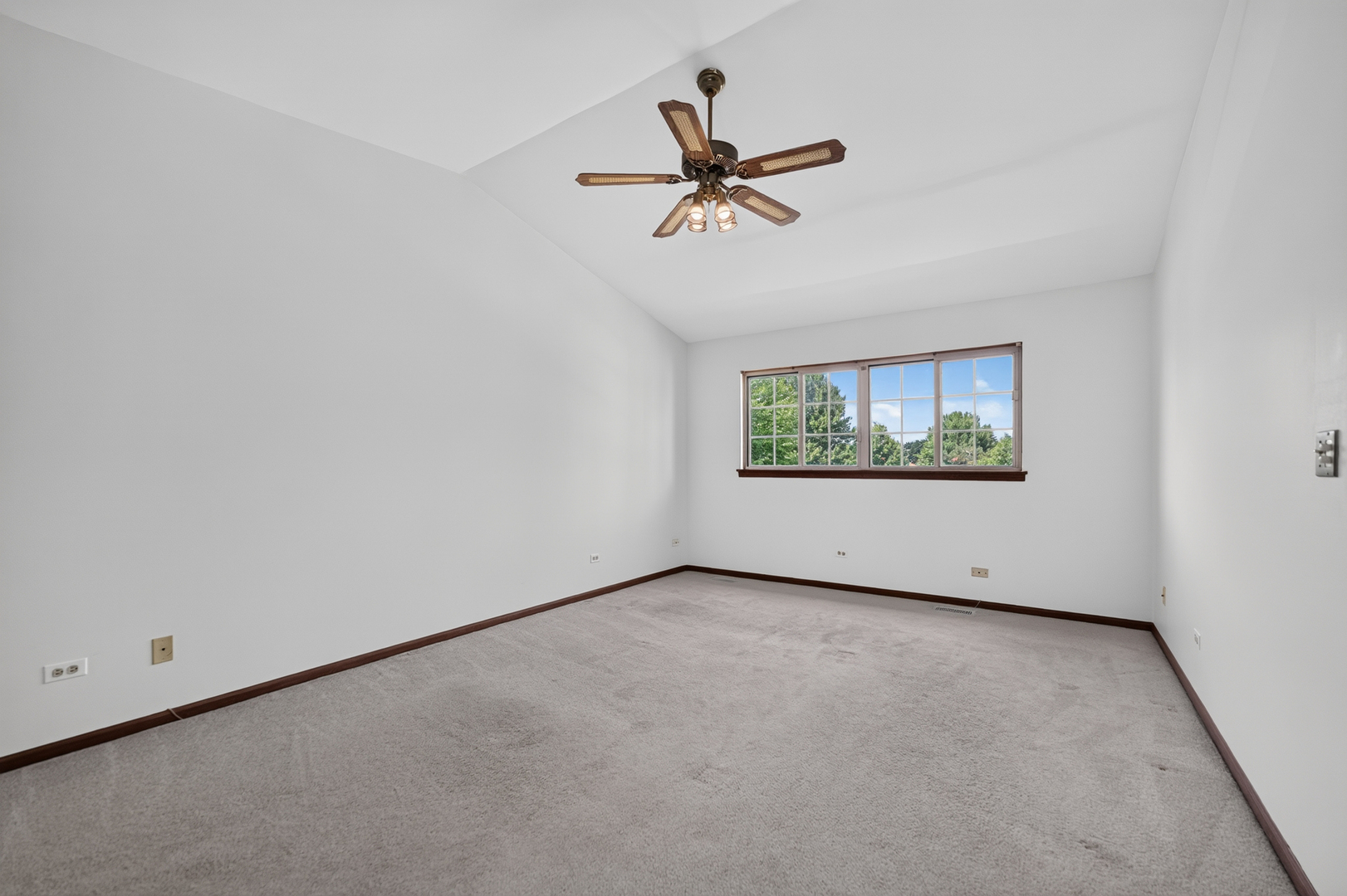 1093 Brighton Drive Property Photo 15