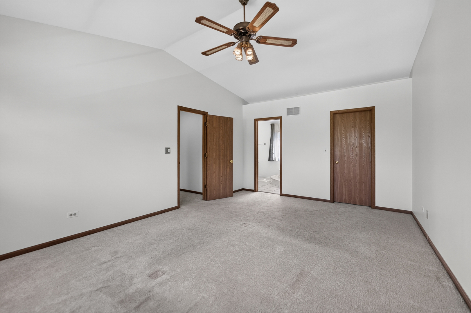 1093 Brighton Drive Property Photo 16