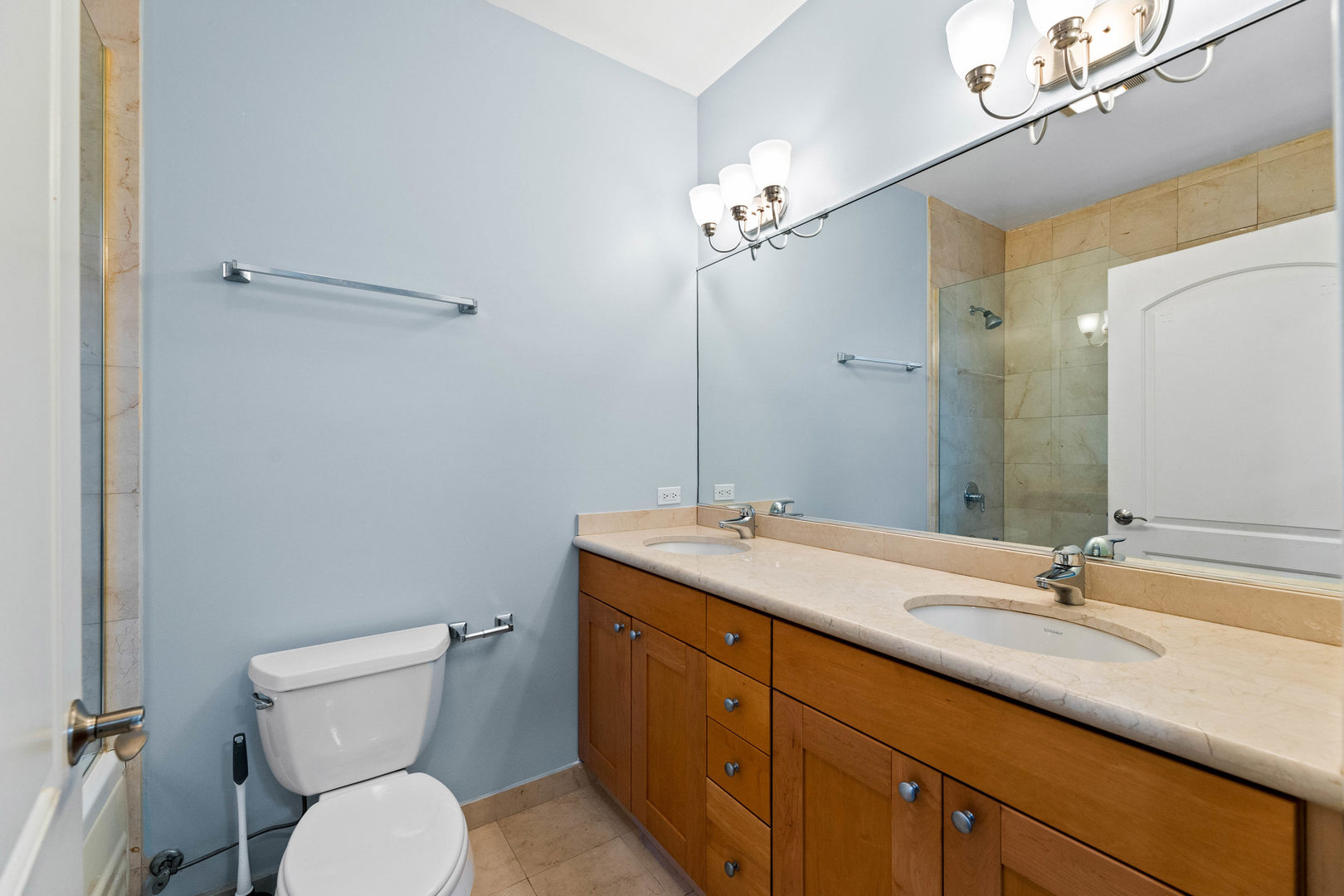 4105 S Drexel Boulevard 1sr Property Photo 30