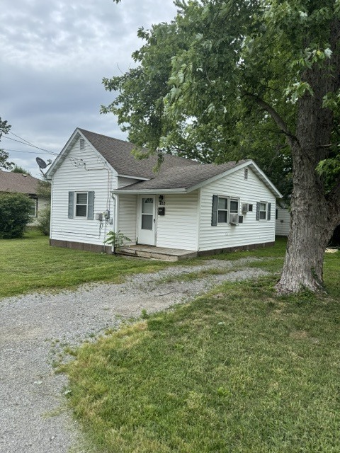 105 S 3rd Street Property Photo 1