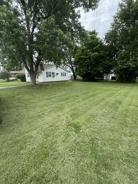 105 S 3rd Street Property Photo 8