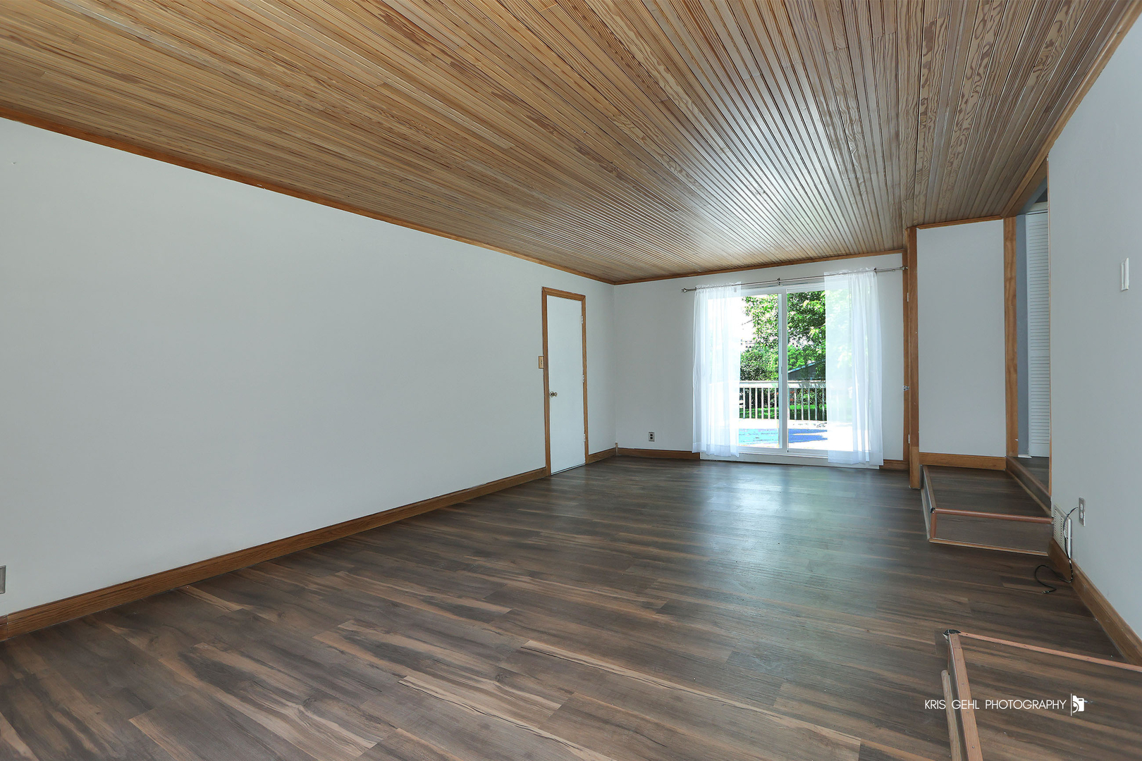 2801 Benjamin Drive Property Photo 3
