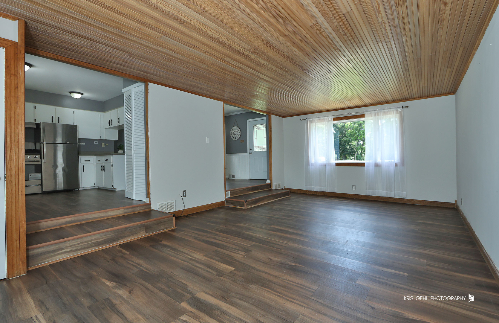 2801 Benjamin Drive Property Photo 6