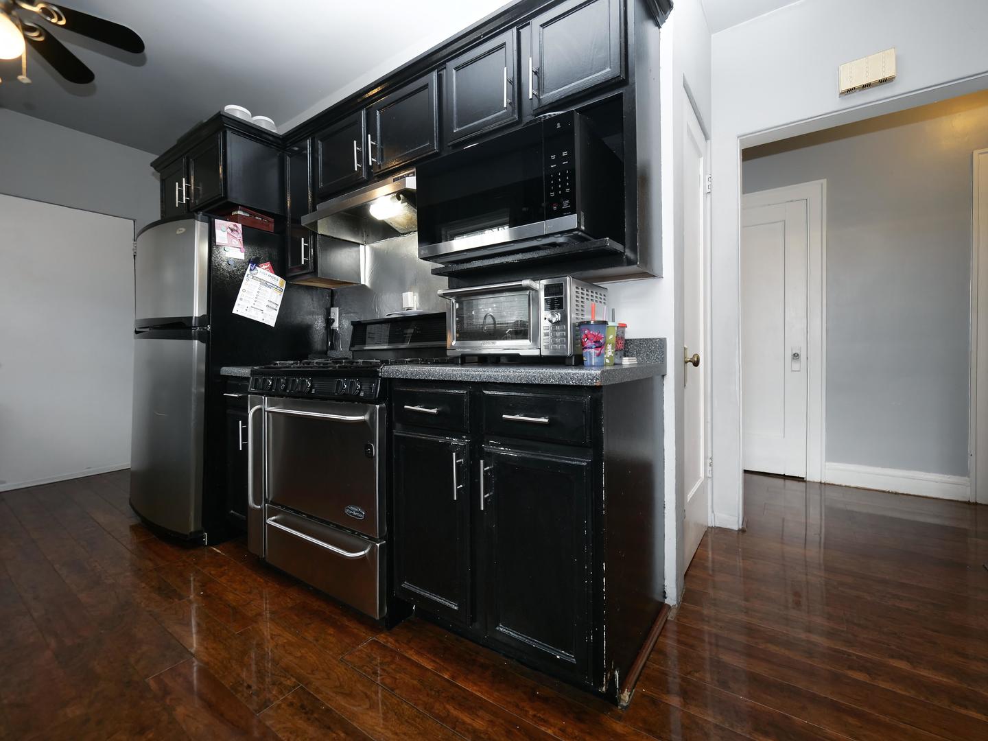 8126 S Chappel Avenue Property Photo 10
