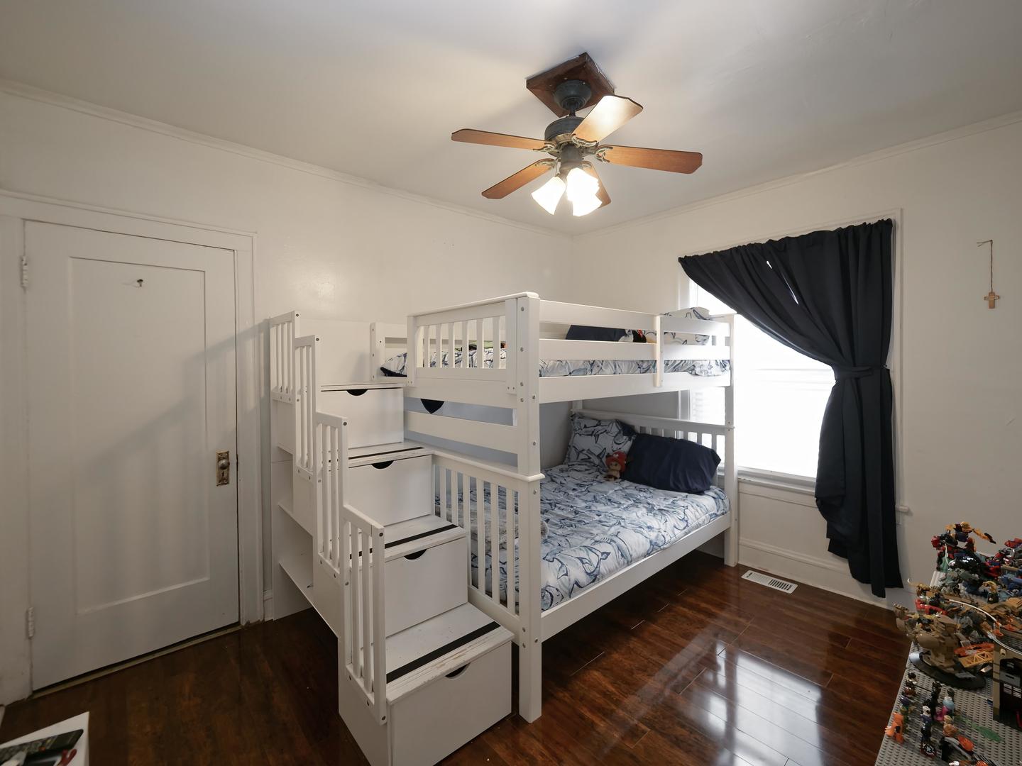 8126 S Chappel Avenue Property Photo 13