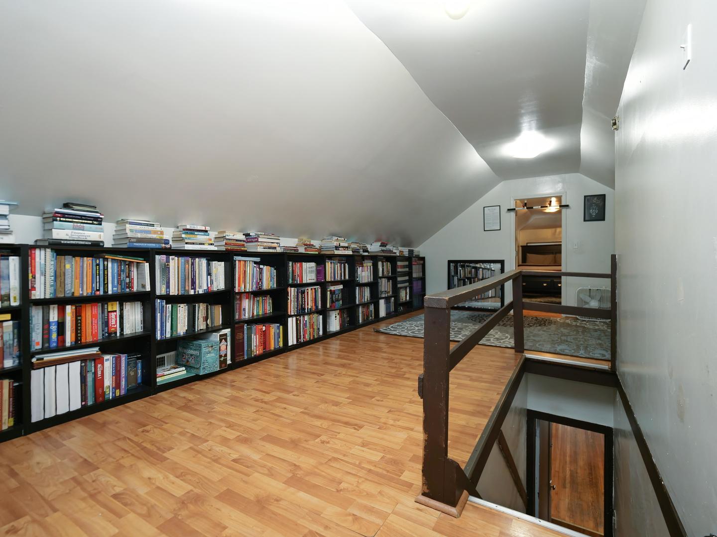 8126 S Chappel Avenue Property Photo 19