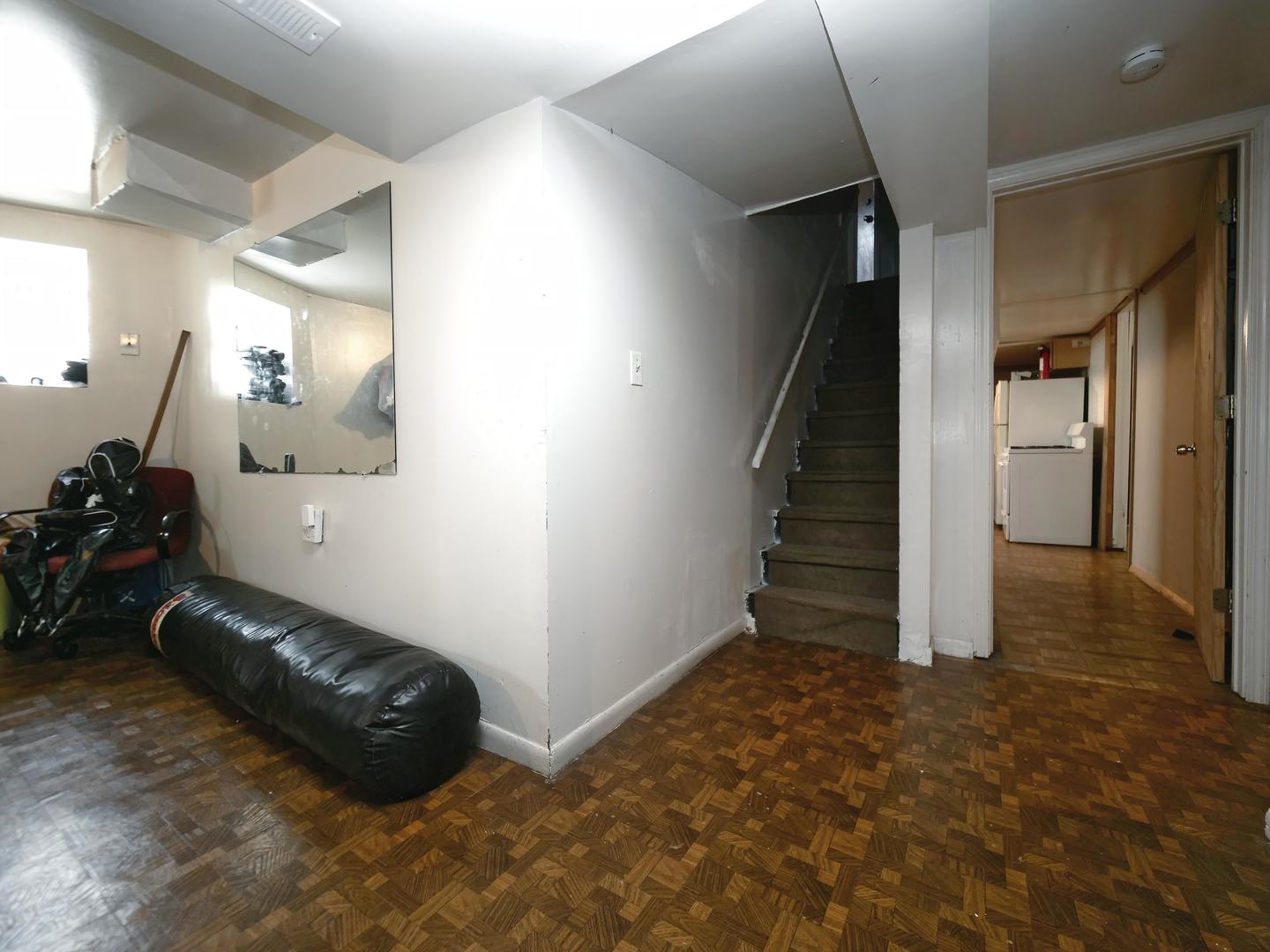 8126 S Chappel Avenue Property Photo 27