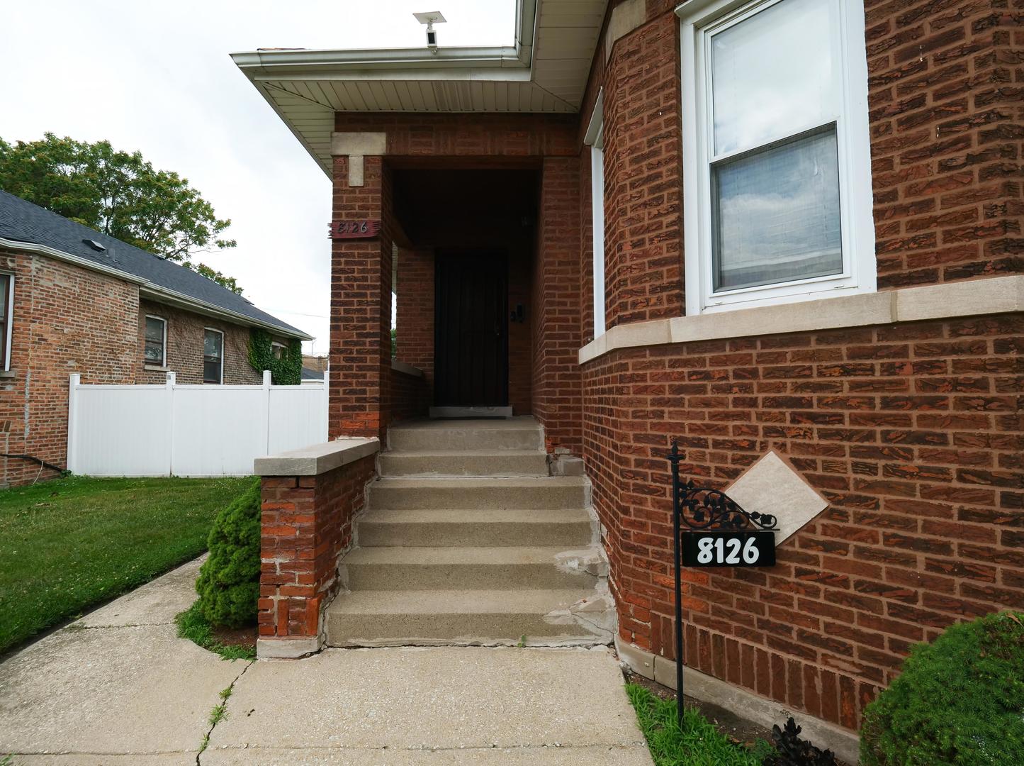 8126 S Chappel Avenue Property Photo 31