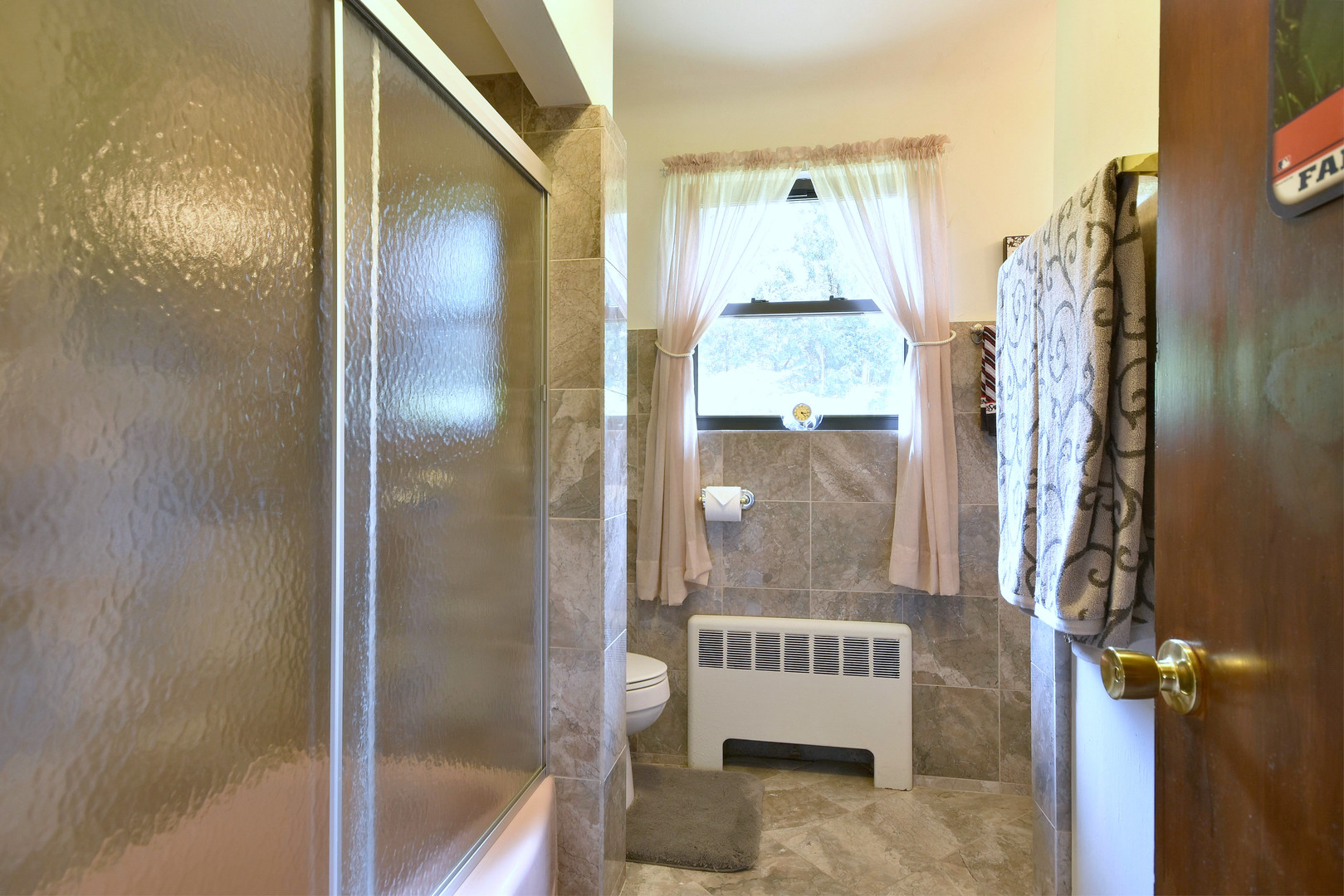 7315 W Dickens Avenue Property Photo 8